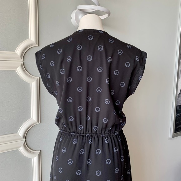 Overwatch Logo Tie Waist Chiffon Cosplay Midi Dress in Black Size Large - Picture 8 of 10
